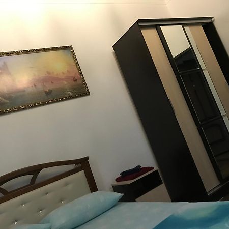 Бархат 찬드리프쉬 외부 사진