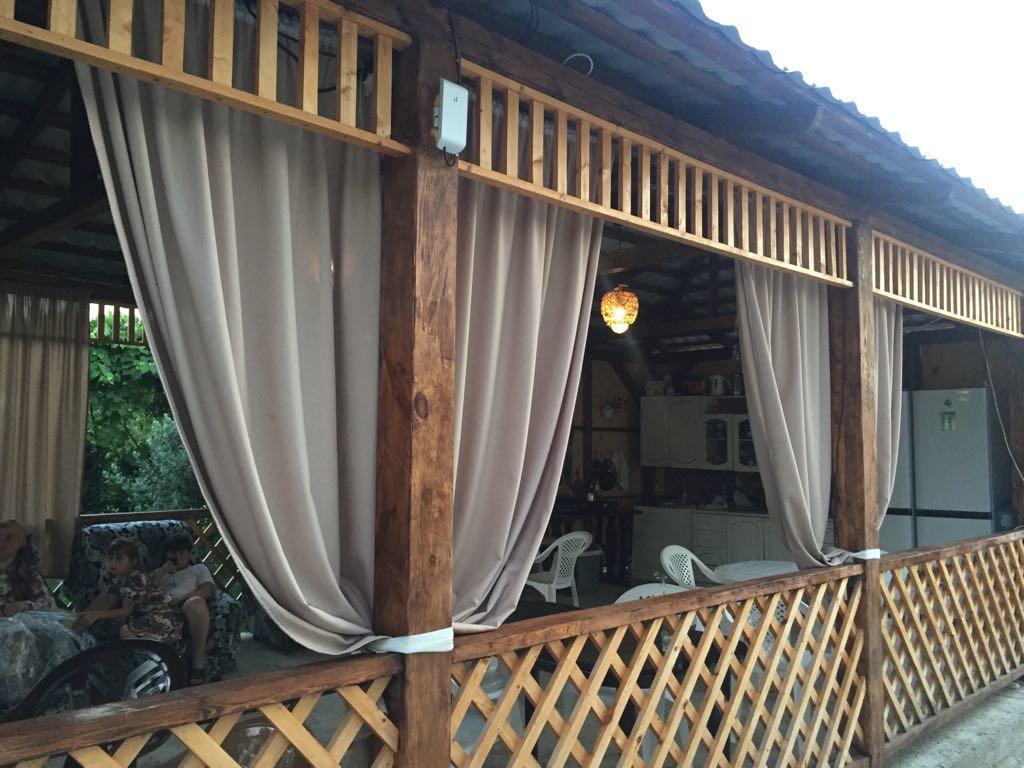Бархат 찬드리프쉬 외부 사진